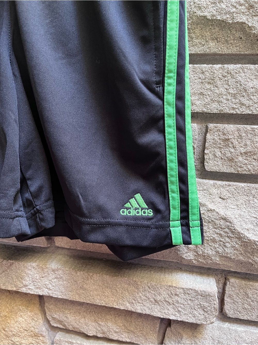 Adidas vintage Y2K 05 Women's Black Running Shorts with Green Stripe small - Picture 3 of 8